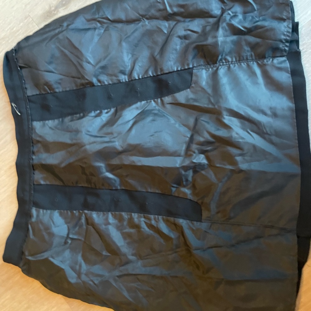 Tabula Rasa mini skirt - Picture 5 of 10